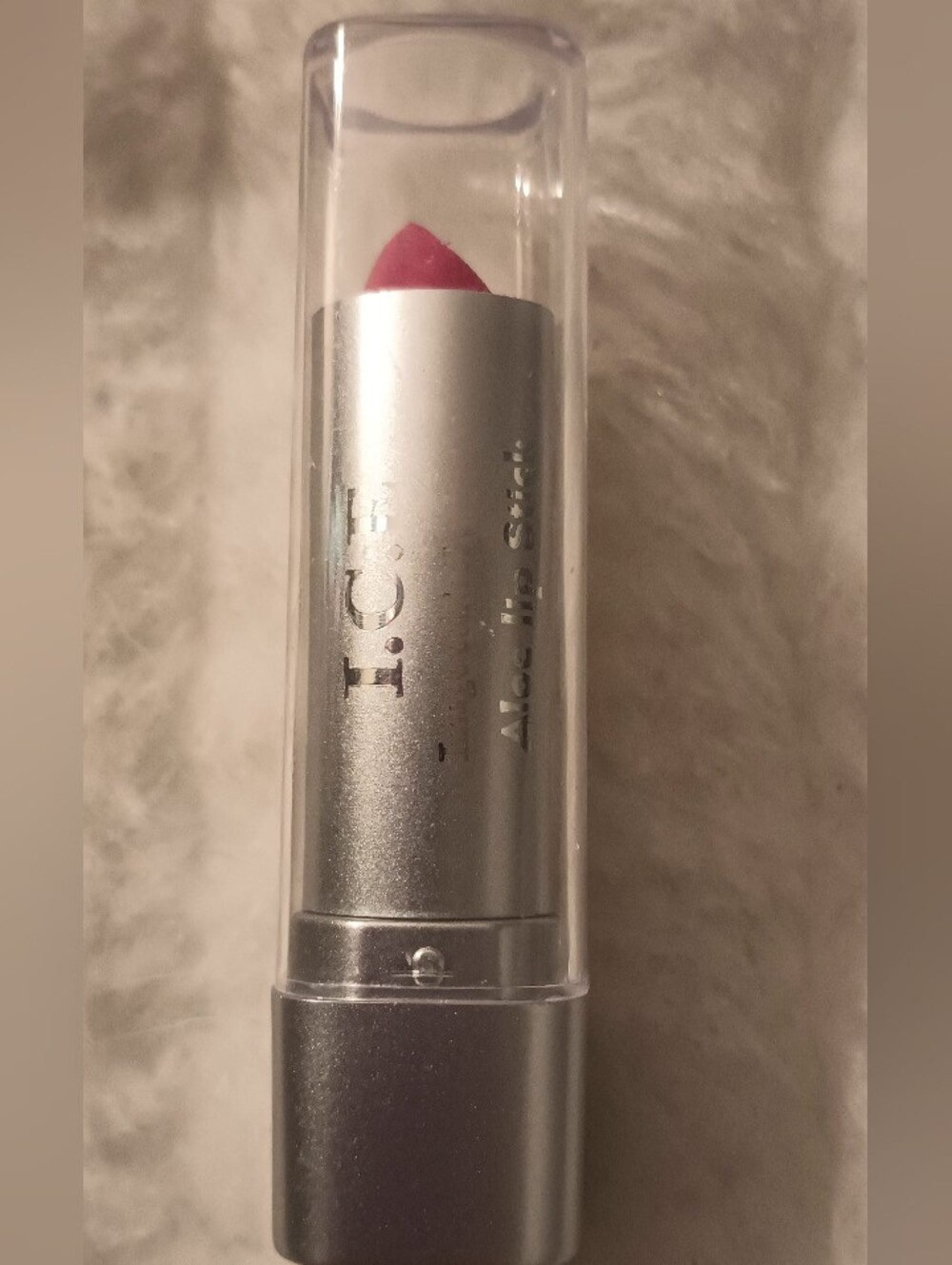 Ruby Red Aloe Lipstick